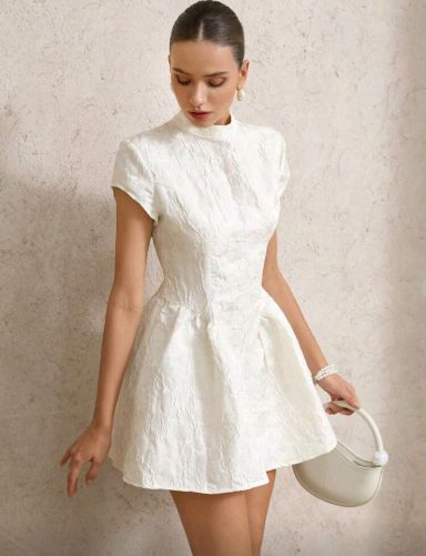 vestido reina 14.99€